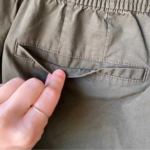 Lane Bryant Army Green Khaki Short Shorts - Picture 6 of 8